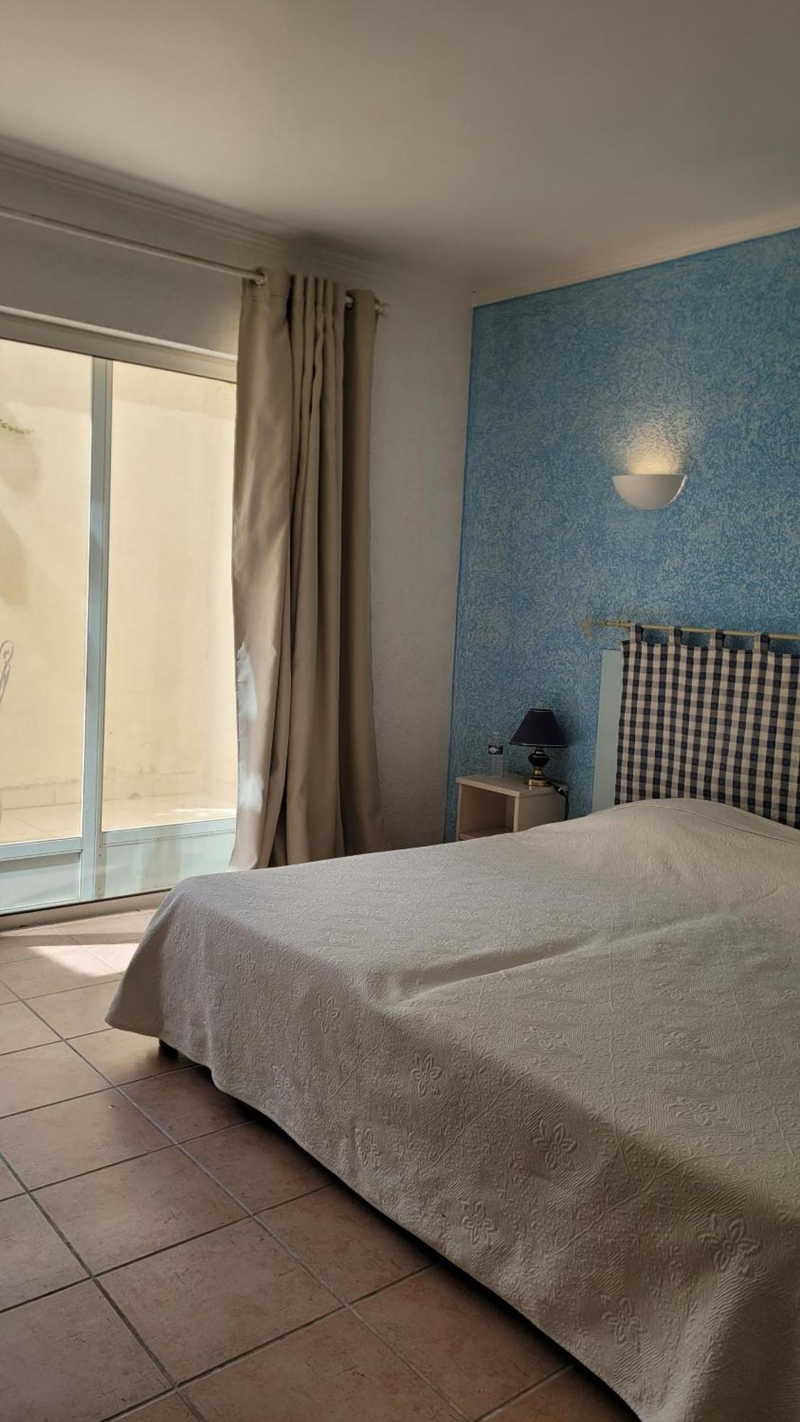 Mas Du Grand Peloux Hotel ปอร์ต-แซ็งต์-ลุยส์-ดู-โรห์น ห้อง รูปภาพ